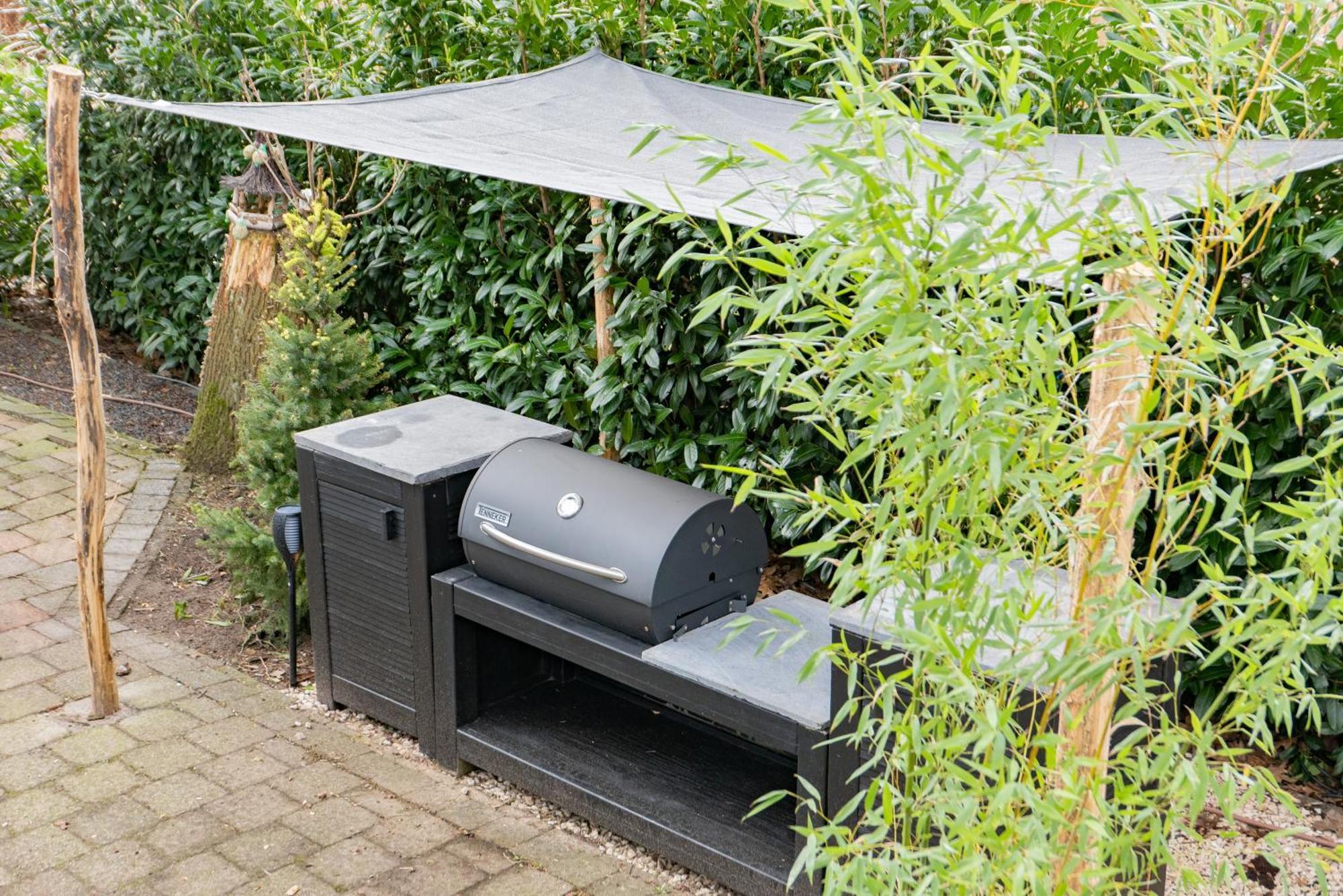 Het Verwende Nest Lodge, Wellness Lodge, Hottub & Sauna Voorthuizen Exterior photo